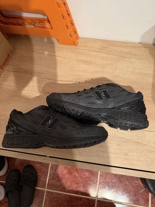 Papuci New Balance Model 1906W Trainers