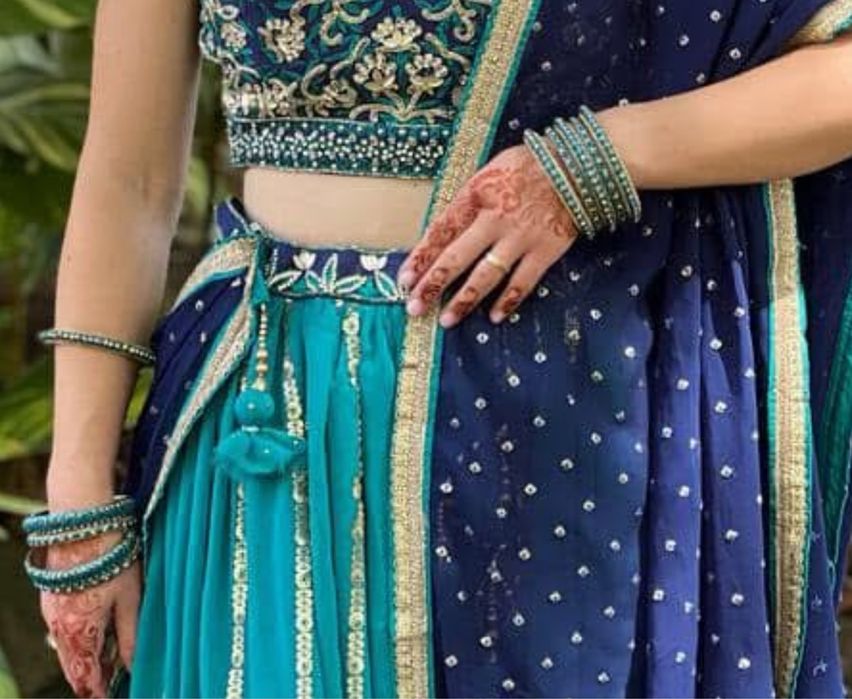 Vand 9 bratari ce formeaza set bijuterii