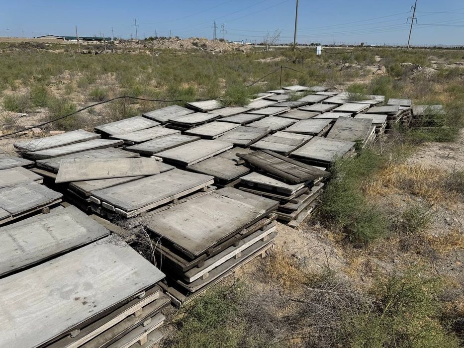 Шлакаблок куйиш аппарати сотилади полный комплект,