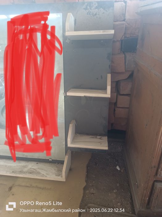 Продам парикмахерское кресло и зеркало