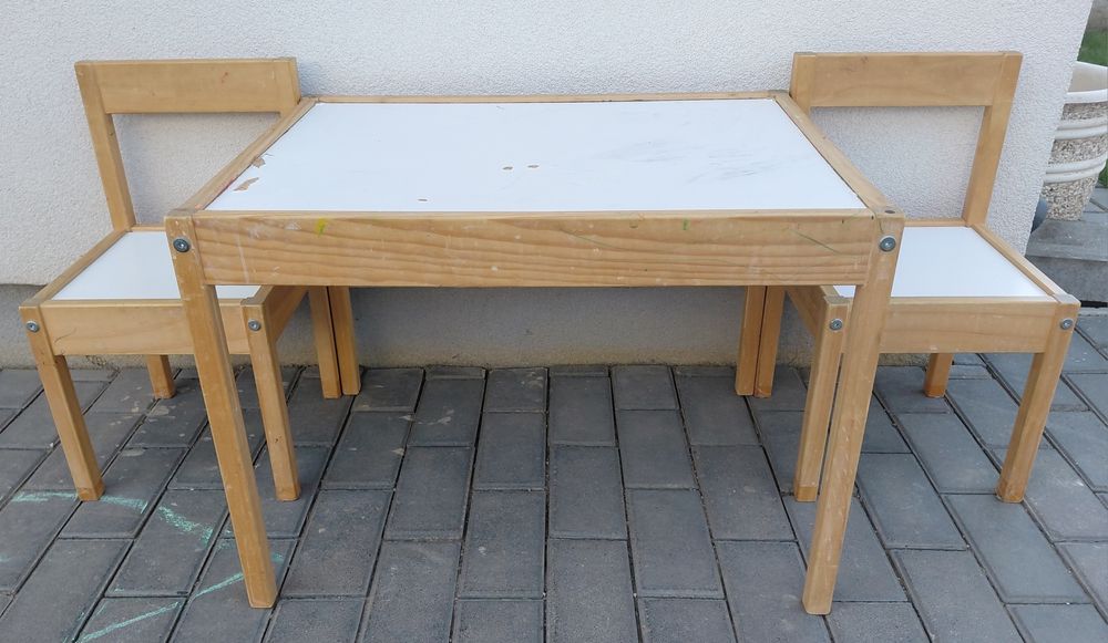 Masa/ masuta cu scaune/ scaunele copii IKEA LATT