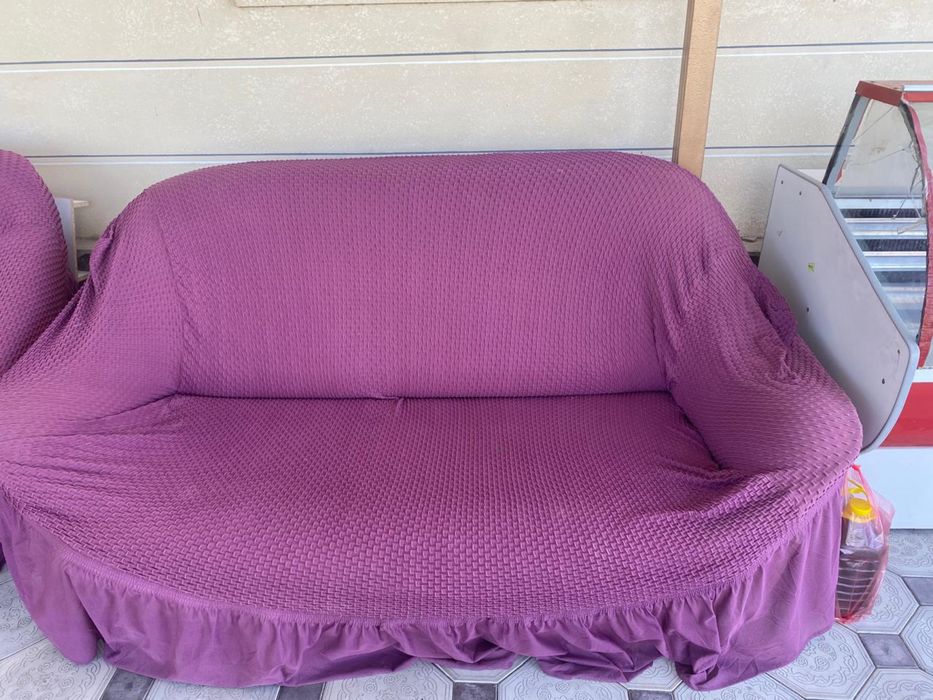 Продам диван с креслом