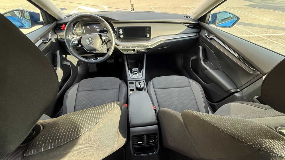 ŠKODA OCTAVIA 2.0 TDI 150 к.с. DSG | ACC | Carplay | LED | сервизна история