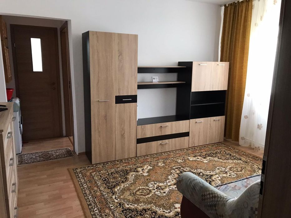 Apartament de închiriat