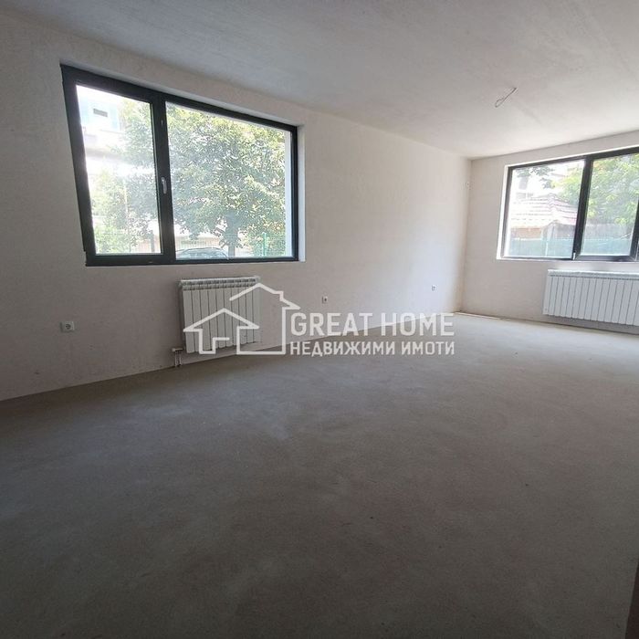 Продава се Двустаен апартамент в Търговище, Център - 80 кв.м за 1052 €/кв.м - Снимка #8