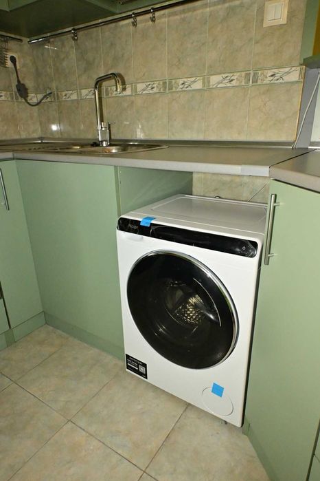 Дава се под наем Тристаен апартамент в Перник, Димова махала - 96 кв.м за 459 € - Снимка #9