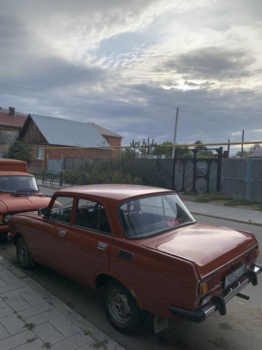 Москвич АЗЛК 2140