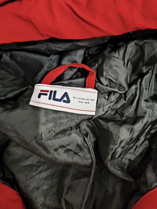 Продам куртку на мальчика