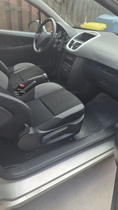 Peugeot 207 2007