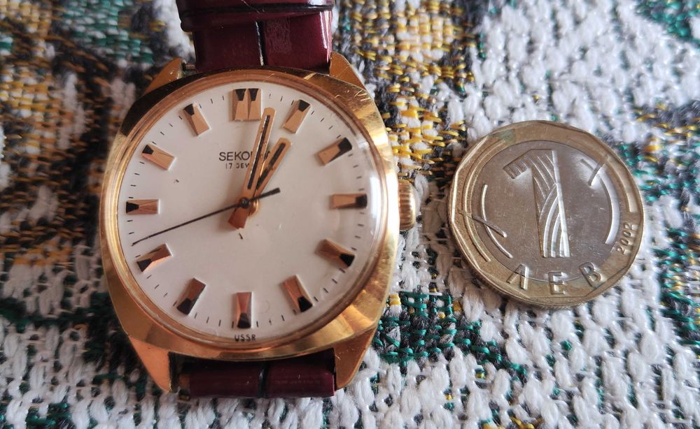 Мъжки часовник Секонда/Ракета Sekonda 17 jewels Позлатен 20 микрона