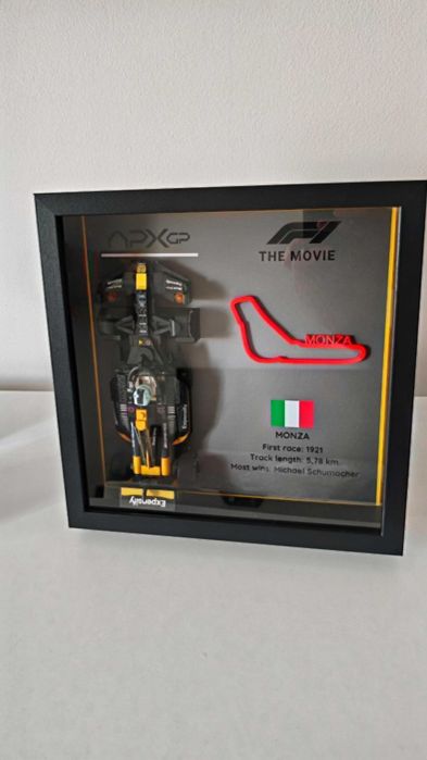 Tablou Display LEGO F1 Speed Champions (25×25 cm)