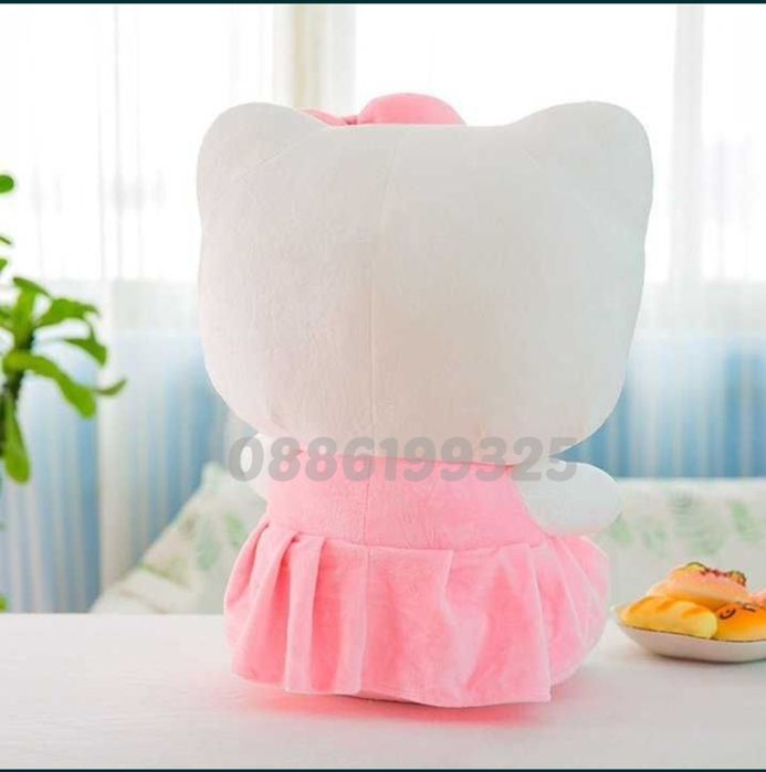 Голяма плюшена играчка Hello Kitty, 105см
