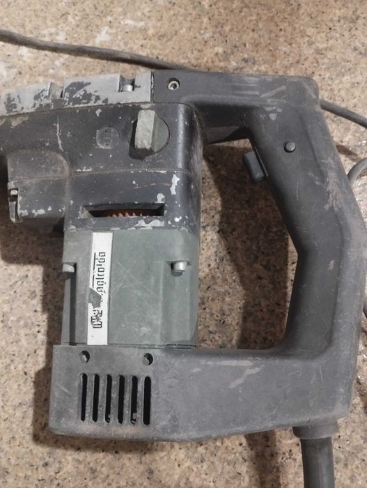 Перфоратор за ремонт