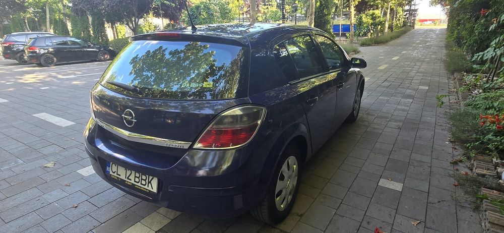 OPEL Astra 2011 — imagine 5