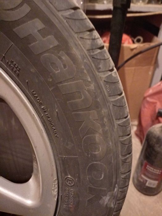 Гуми и джанти 15 цола