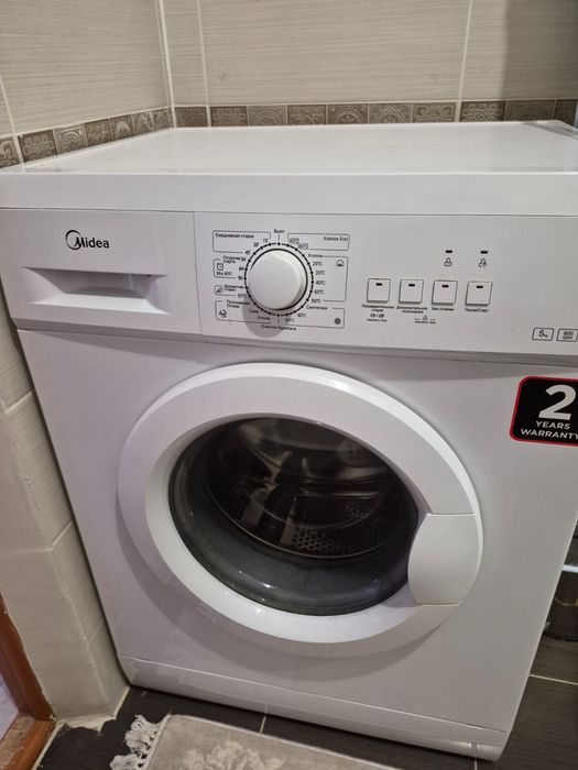Стиралка Midea в отличном состоянии