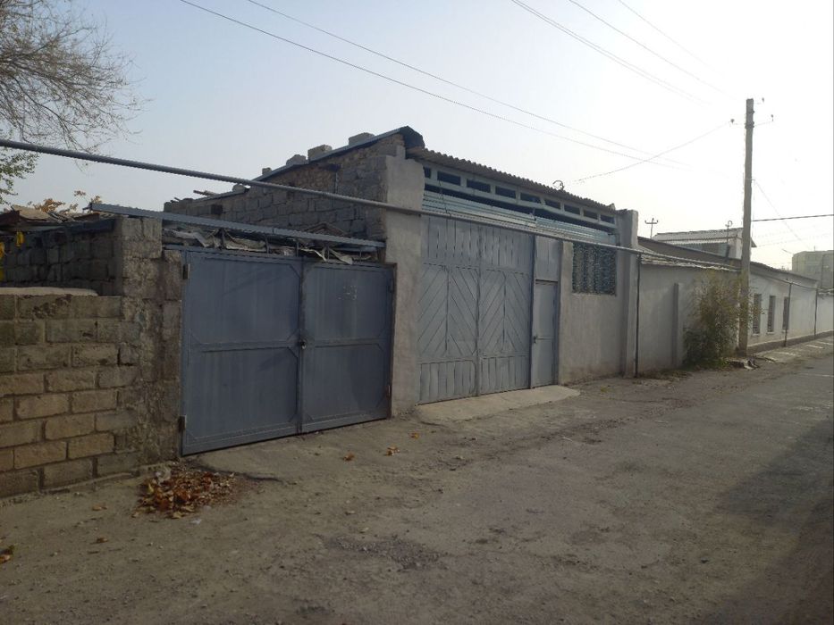 Продаётся дача на спутнике.