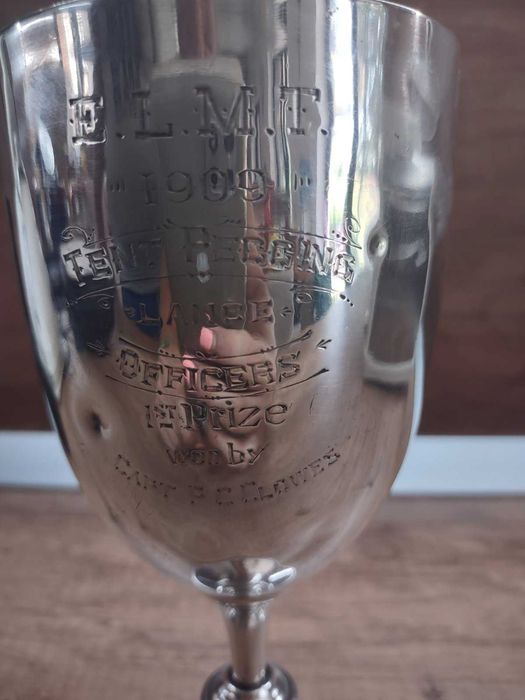 Продавам уникален сребърен бокал на Английски сребърник от Честър