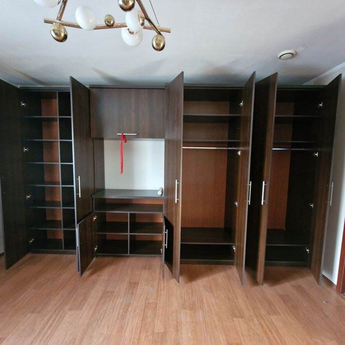 Шкаф гардеробный