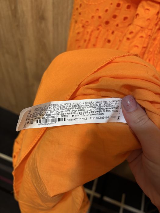 Zara рокля с английска бродерия оранжева