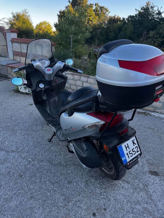 Продавам скутер 250 с Kymco