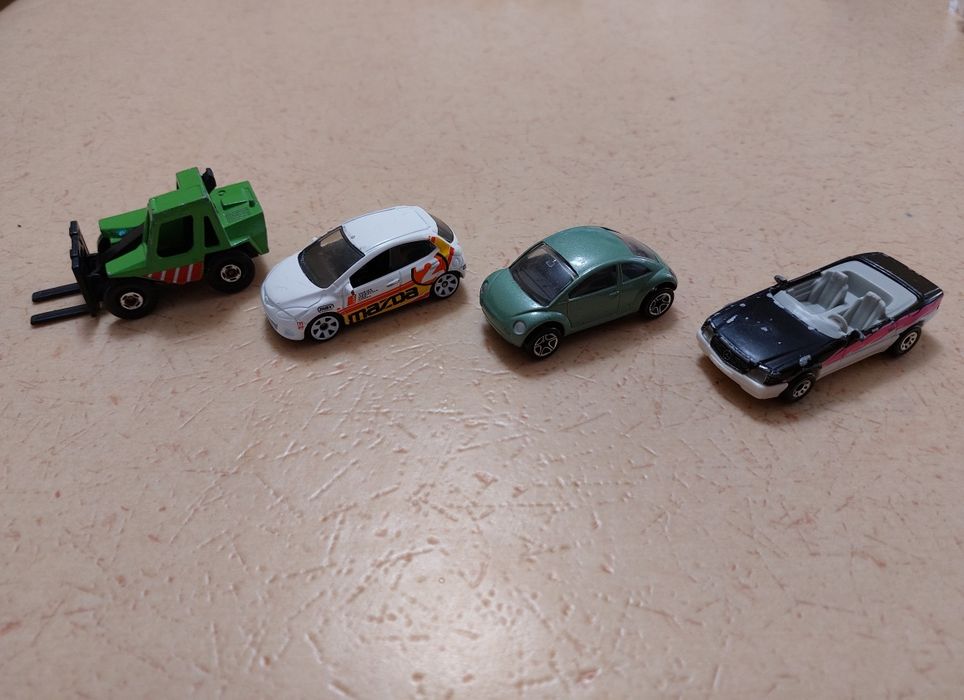 Метални колички matchbox; siku; majorette; welly.