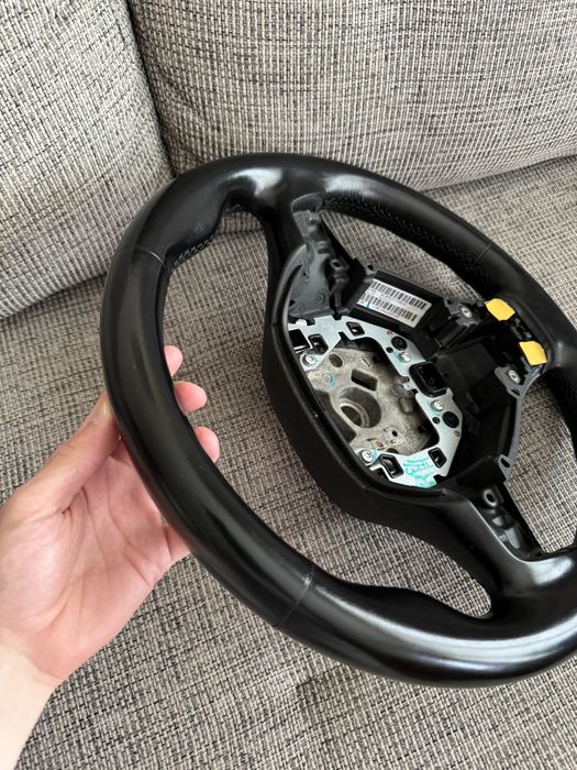 Bmw f10 волан на части