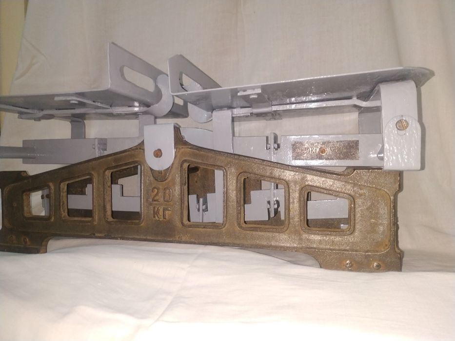 Антиквариат.. Весы 20 кг 1952 года послевоенные. СССР.