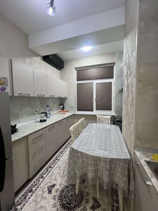 Choshtepa metro 1 bekat 2 xona ijaraga beriladi