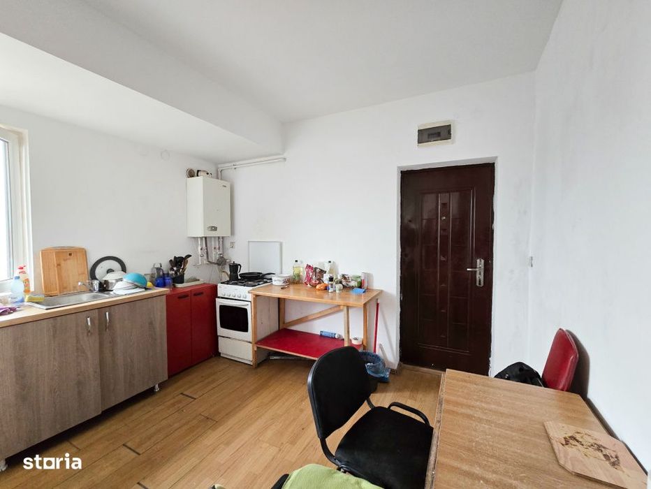 Apartament 3 camere | 70mp | Etaj 2/3 | Parcare | Zona Pod Ira Marasti