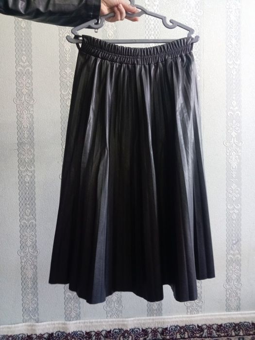 Koja kostyum yubkalar sotiladi