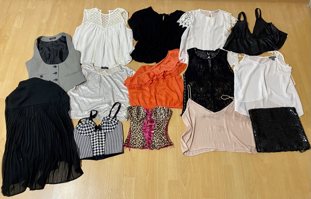 Set maieuri / bluze/ corsete , marimea XS-S