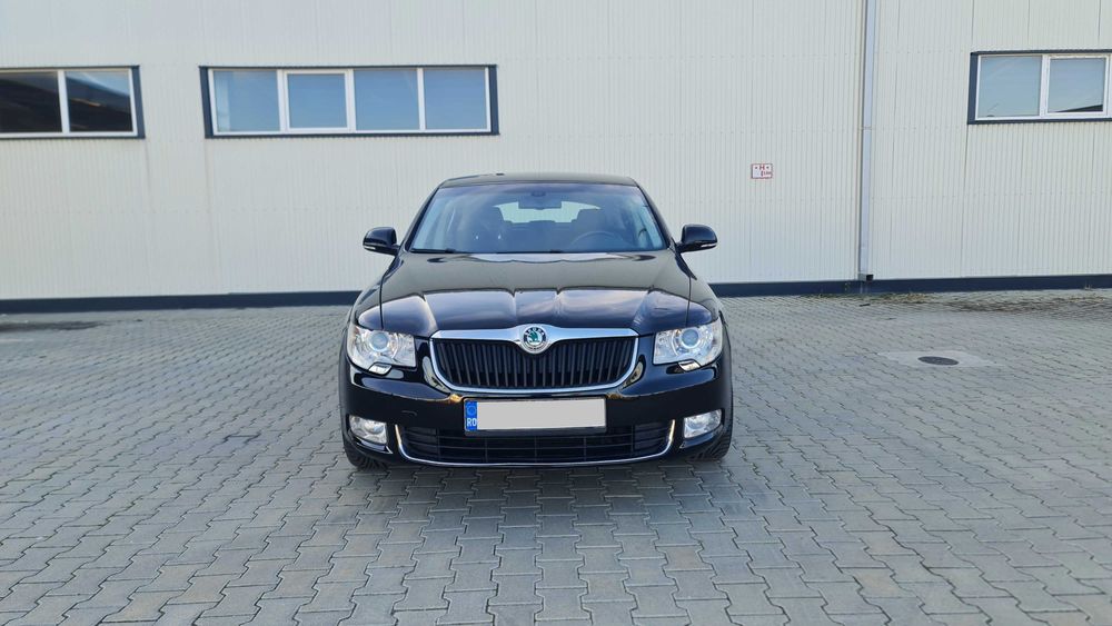 SKODA Superb 2, berlina, 4x4, motor 2.0 TDI - 170CP - an 2011 - Euro 5