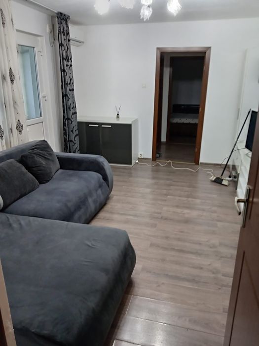 Apartament de inchiriat