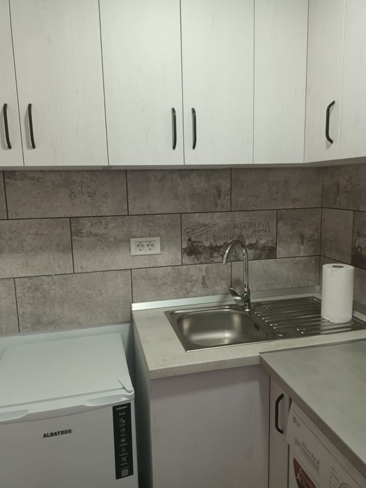 Închiriez apartament o cameră