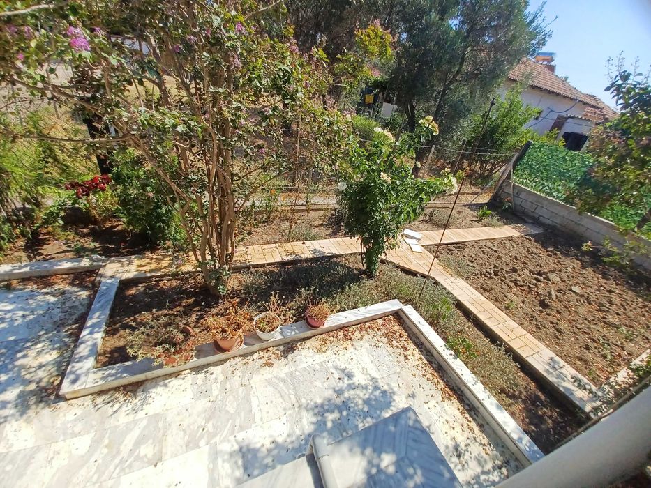 Продава къща 60 м2 с двор 420 м2 в Аспровалта, Гърция