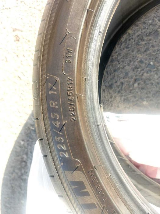 Продам летние шины Michelin