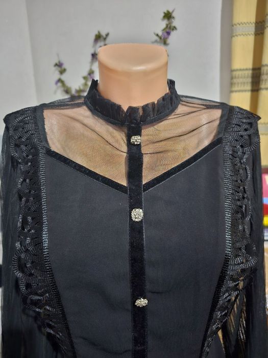 Продаю платье вечернее