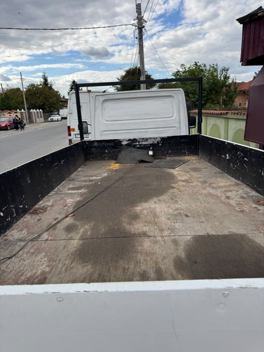 Vand camioneta suprastructura descoperita
