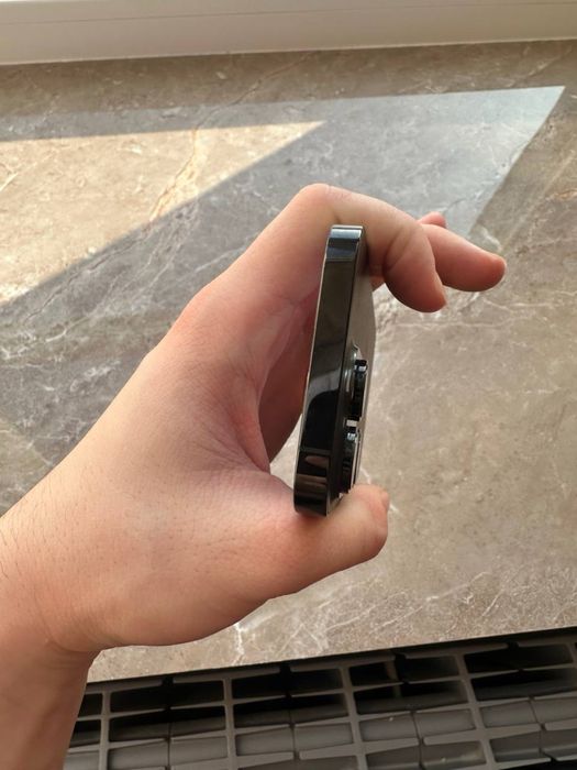 IPHONE 14 PRO • без минусов