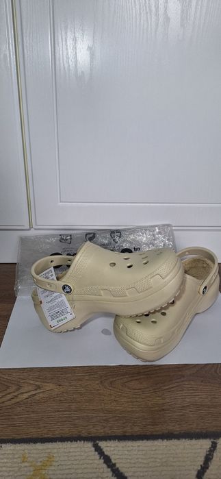Crocs Classic Platform Linded Clog 38