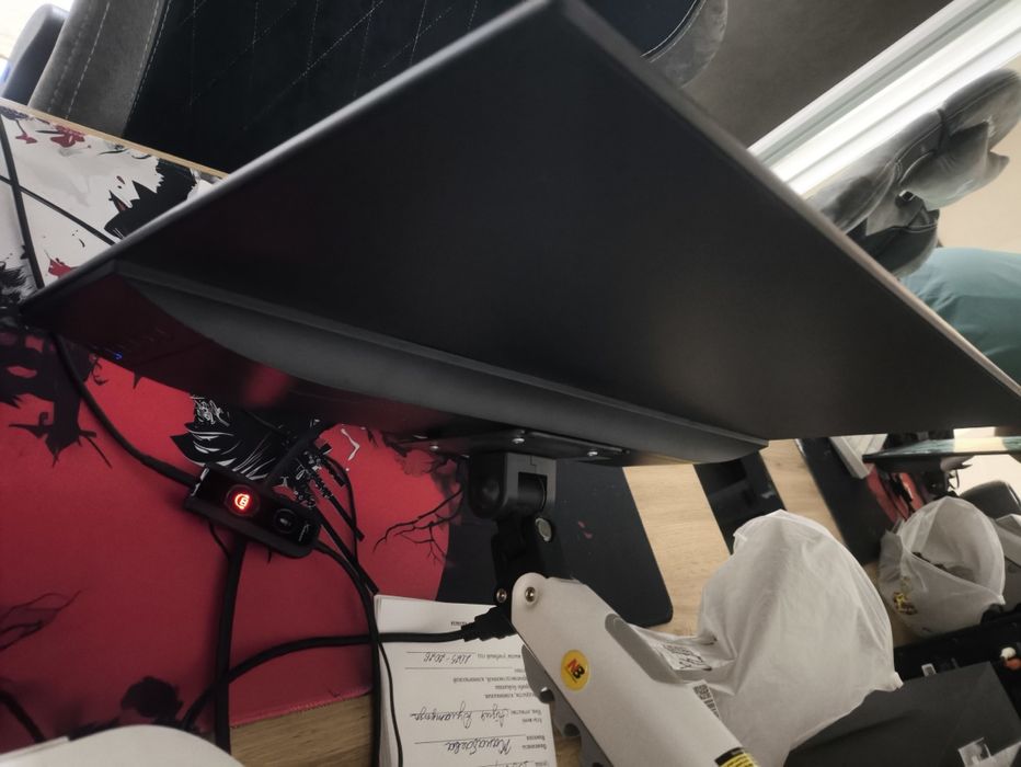 Монитор 400 гц 24 дюйма 0.1 мс