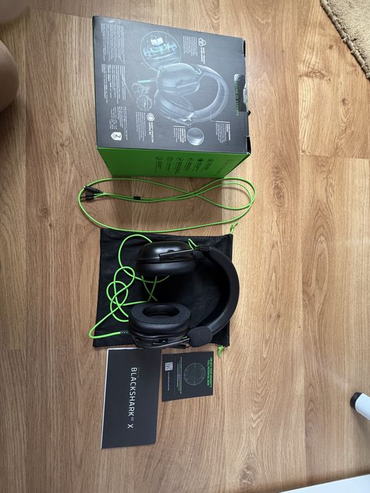 Razer слушалки.