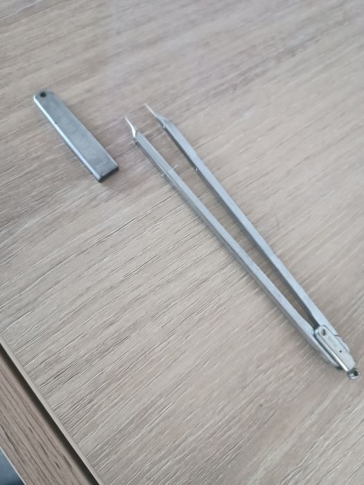 Ac de trasat otel ,metal,compas