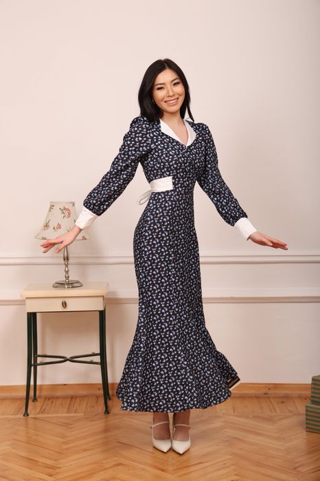 Одежды платье куртки