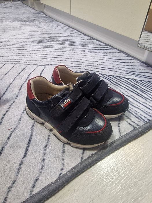 Продам обувь для мальчика