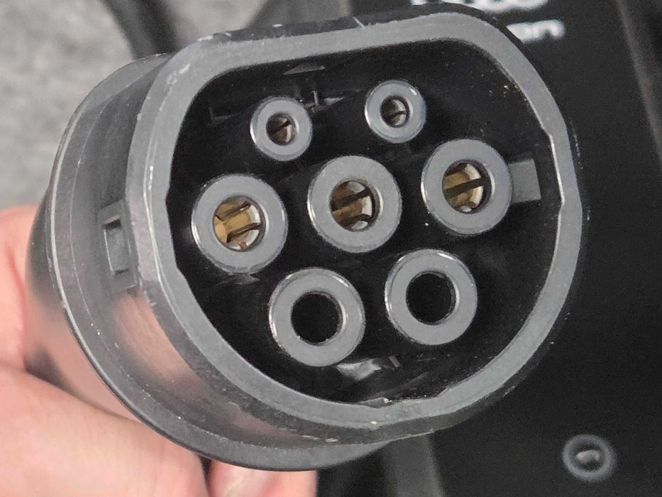 Оригинална зарядна станция за електромобили AUDI e-tron Universal charger 7.2kW и BMW Flexible Fast Charger 2.0 11kW