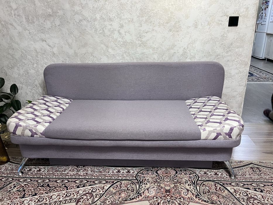 Диван   удобный