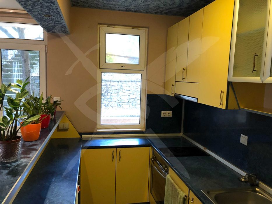 Продава се Етаж от къща в Асеновград - 109 кв.м за 1239 €/кв.м - Снимка #13