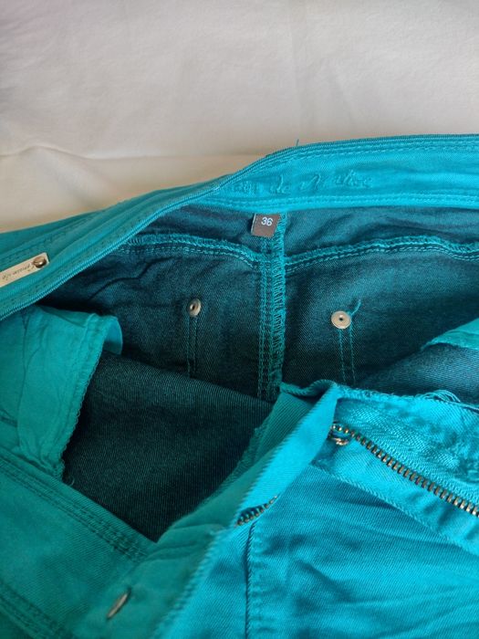 Дамска пола и панталонки 36 номер